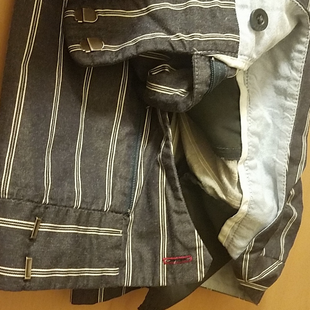 Pants - Picture 3 of 5
